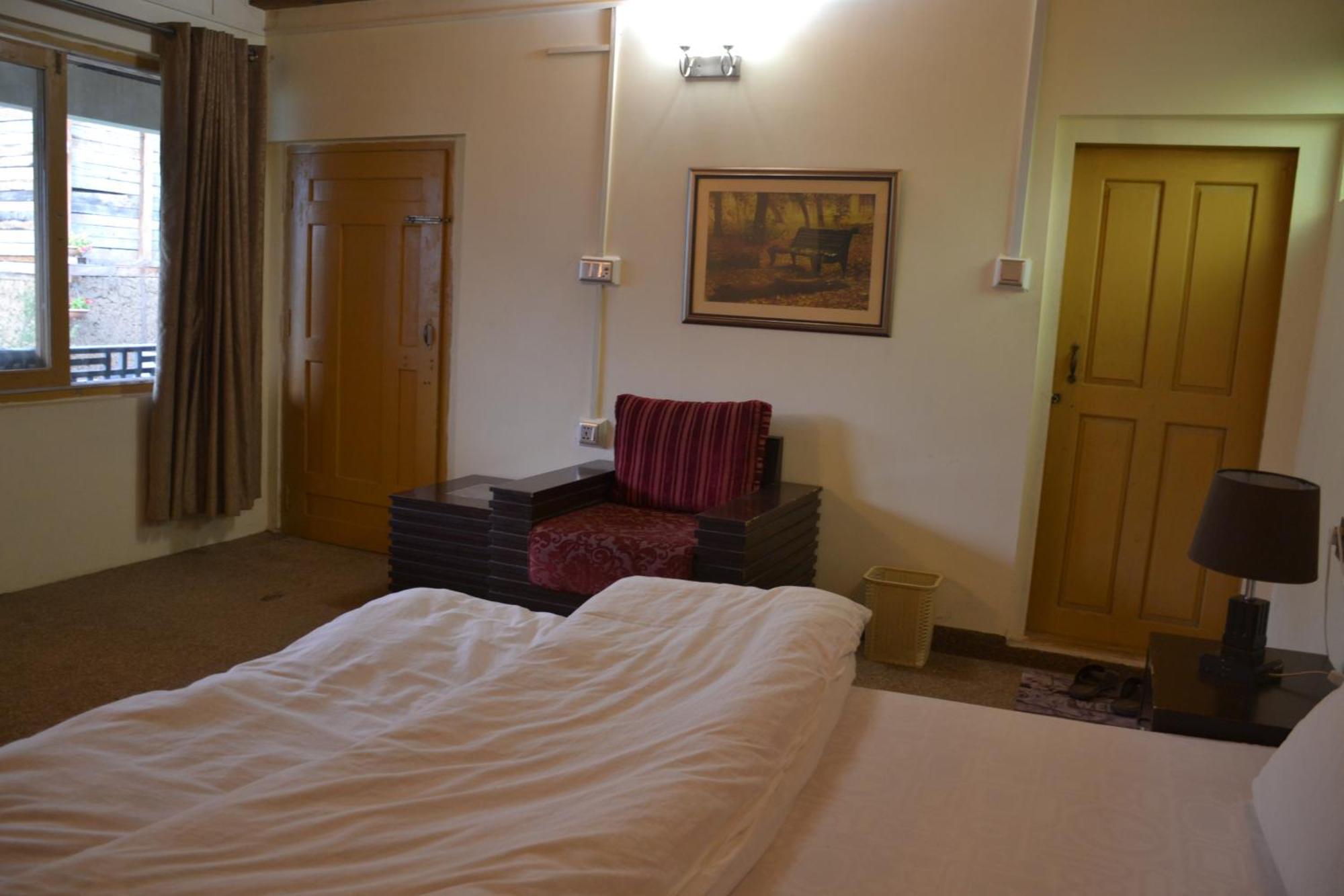 West End Lodges Neelum Zewnętrze zdjęcie