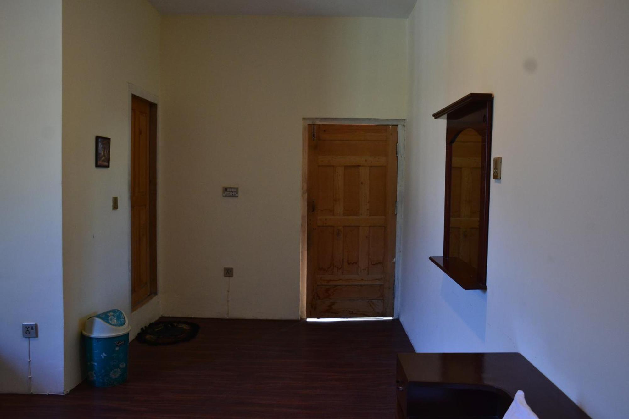 West End Lodges Neelum Zewnętrze zdjęcie